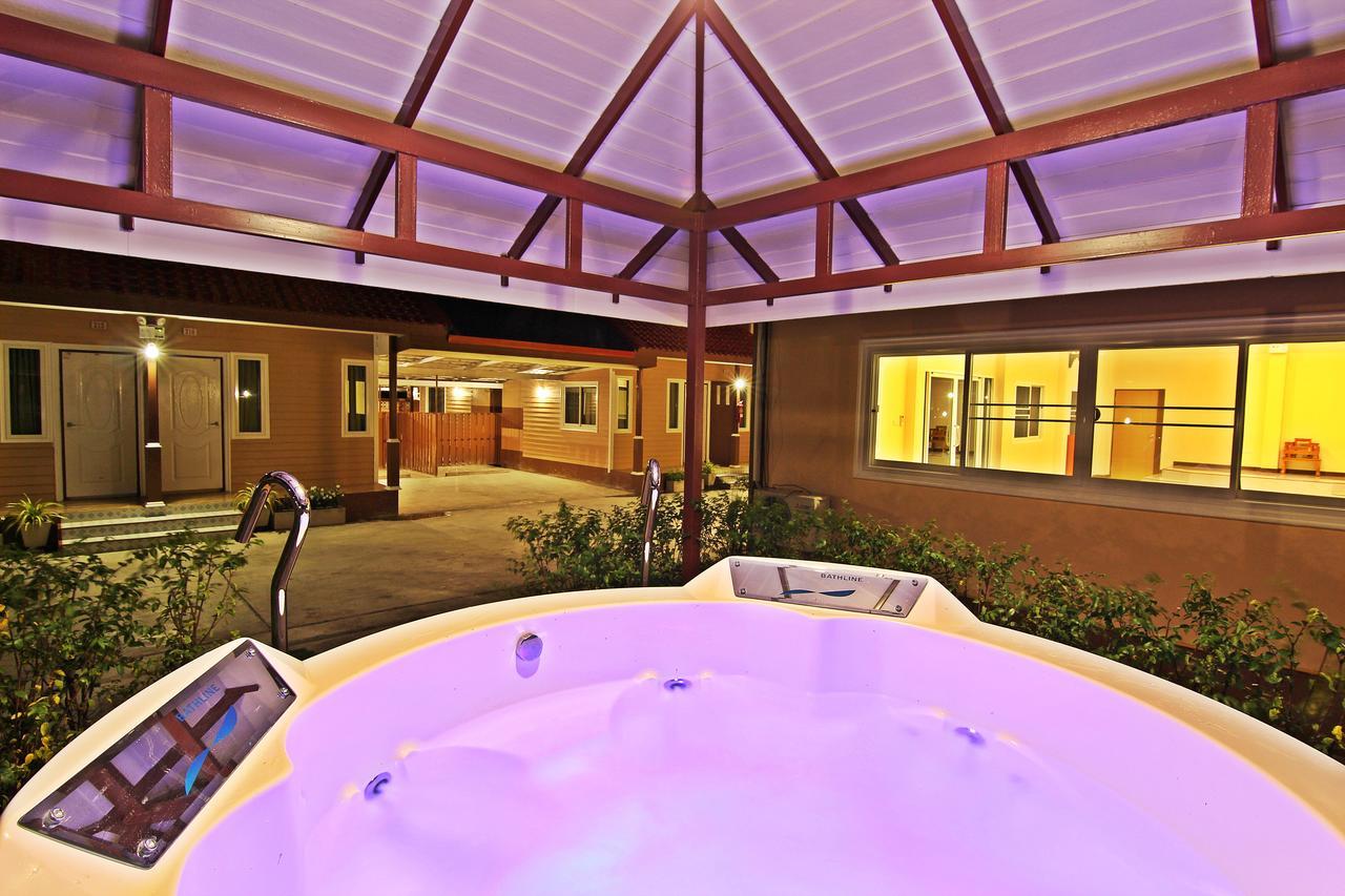 Rojanavee Resort Nakhon Nayok Buitenkant foto